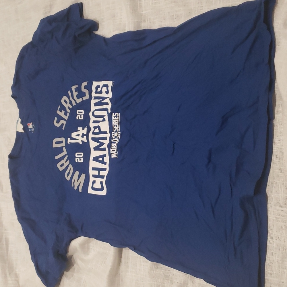 Dodgers World Series Champions Shirt Large
